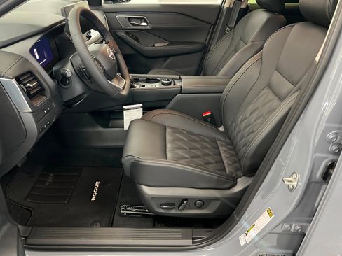 New 2026 Nissan Rogue Platinum w/ Platinum Premium Package image 17