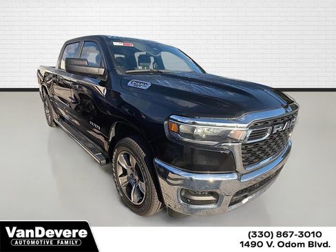 Used 2025 RAM 1500 Tradesman AWD/4WD image 1
