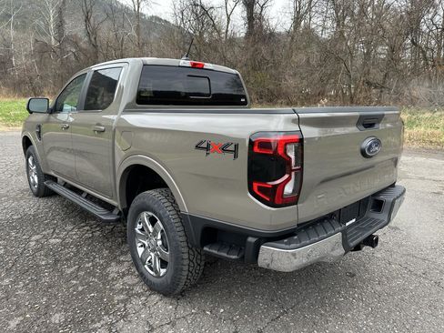 New 2025 Ford Ranger Lariat w/ Chrome Accent Package image 5