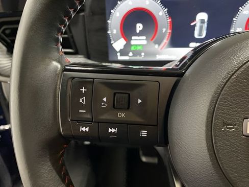 Certified 2025 Nissan Kicks SR AWD/4WD image 14