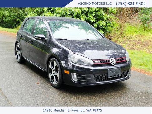 Used 2011 Volkswagen Golf 4-Door FWD image 7