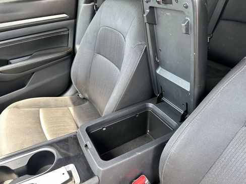 Used 2021 Nissan Altima 2.5 SV FWD image 15