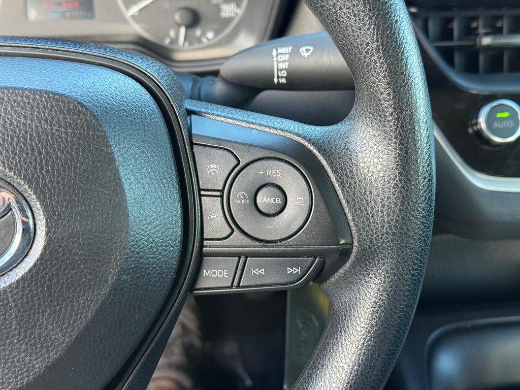 Certified 2024 Toyota Corolla LE FWD image 20