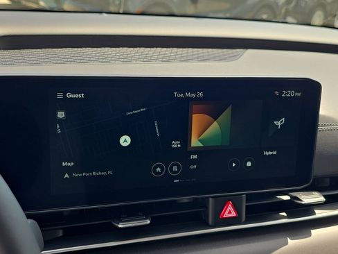 New 2026 Kia Carnival EX FWD image 24