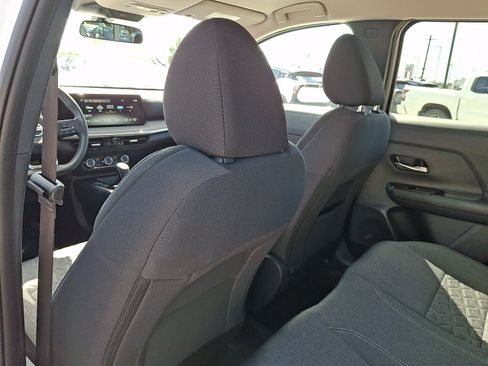 Certified 2025 Nissan Kicks SV w/ Charging Package FWD image 13