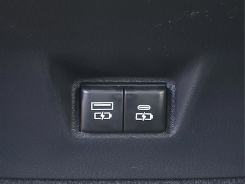 New 2026 Toyota Camry SE FWD image 15