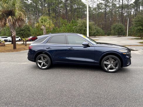 Used 2025 Genesis GV70 3.5T Sport w/ Sport Prestige Package image 36