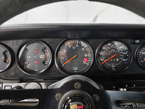 Used 1987 Porsche 911 Carrera RWD image 43