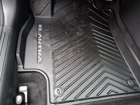 New 2026 Hyundai Elantra Sport image 17