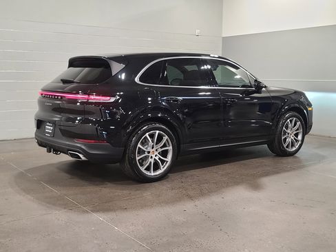 New 2026 Porsche Cayenne image 7