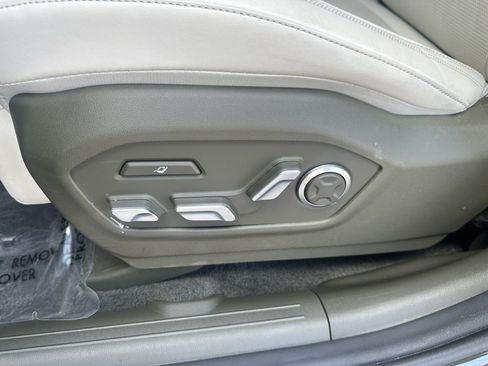 Used 2025 Hyundai Santa Fe Calligraphy FWD image 26