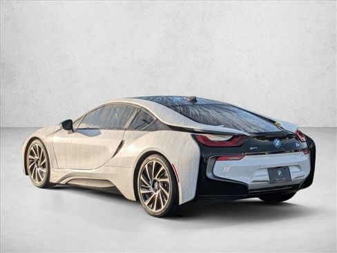 Used 2015 BMW i8 image 8