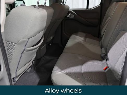Certified 2019 Nissan Frontier SV AWD/4WD image 11