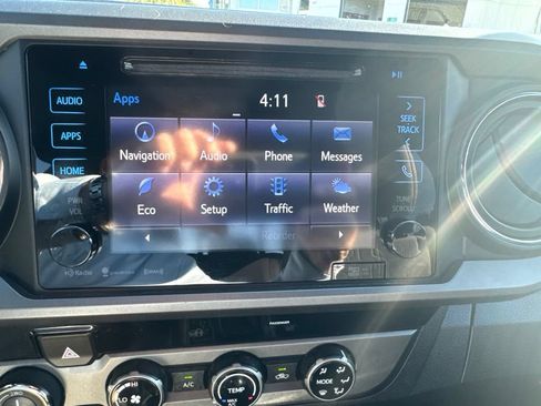Used 2016 Toyota Tacoma TRD Sport w/ Towing Package AWD/4WD image 32
