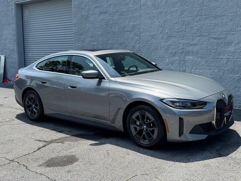 Used 2023 BMW i4 eDrive35 w/ Premium Package RWD image 6