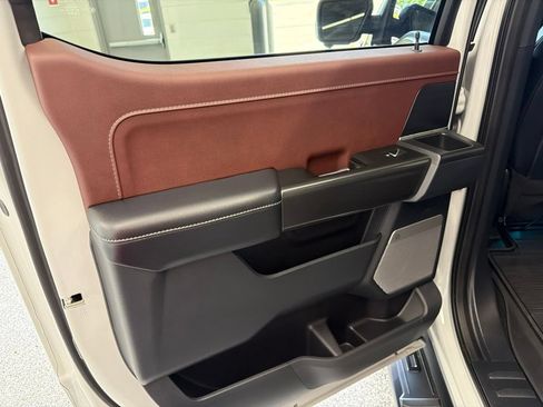 Used 2023 Ford F150 Lariat AWD/4WD image 30