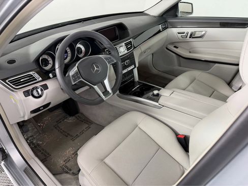 Used 2014 Mercedes-Benz E 350 Sedan image 10
