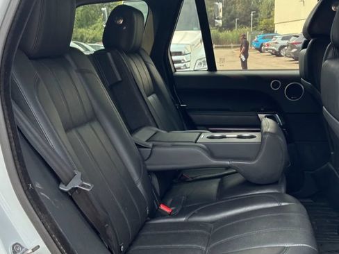 Used 2016 Land Rover Range Rover HSE AWD/4WD image 13