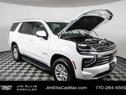 Used 2025 Chevrolet Tahoe LT RWD image 36