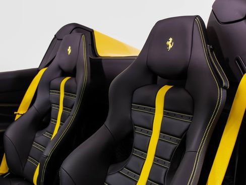 Certified 2022 Ferrari F8 Tributo image 46