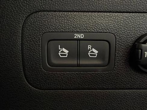 Used 2023 Hyundai Santa Fe Limited w/ Cargo Package image 30