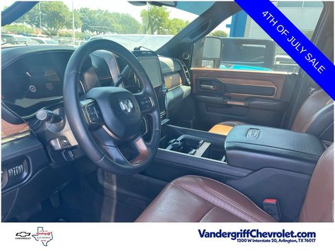 Used 2024 RAM 2500 Limited AWD/4WD image 14