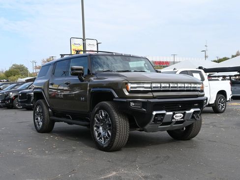 Used 2025 GMC Hummer EV 3X AWD/4WD image 3