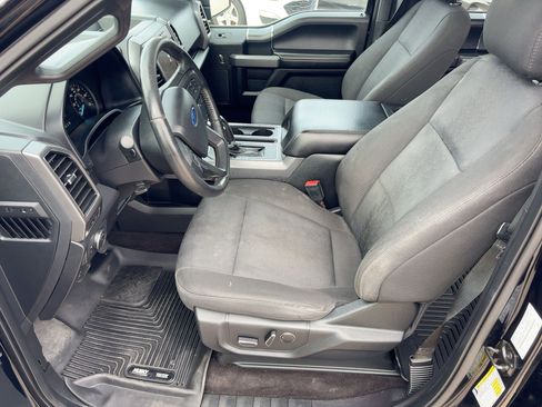 Used 2018 Ford F150 XLT w/ Equipment Group 302A Luxury image 5