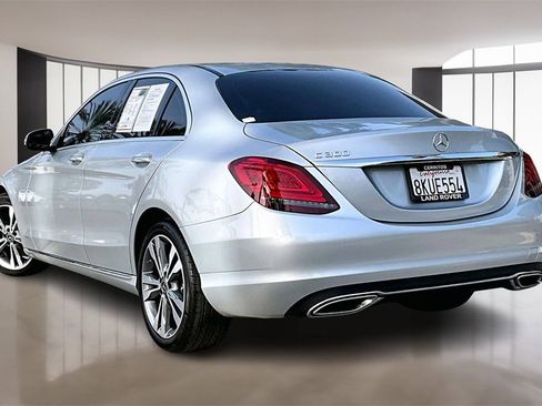 Used 2020 Mercedes-Benz C 300 Sedan image 4