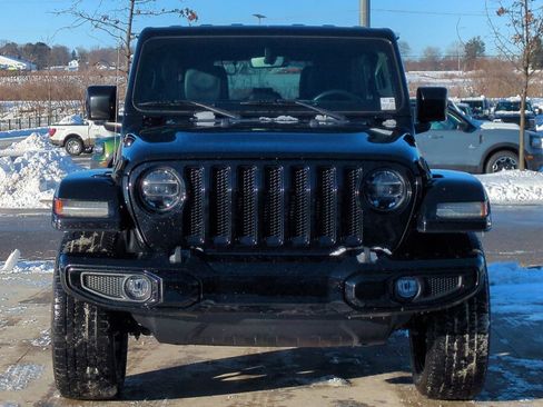 Used 2022 Jeep Wrangler Unlimited Sahara image 10