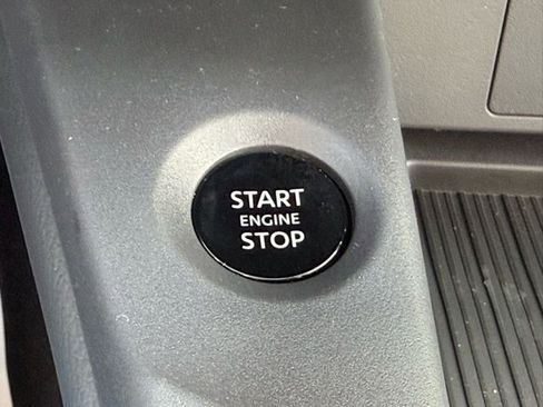 New 2026 Nissan Sentra SR w/ SR Premium Package image 32