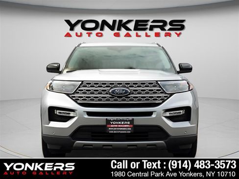 Used 2023 Ford Explorer Limited image 11