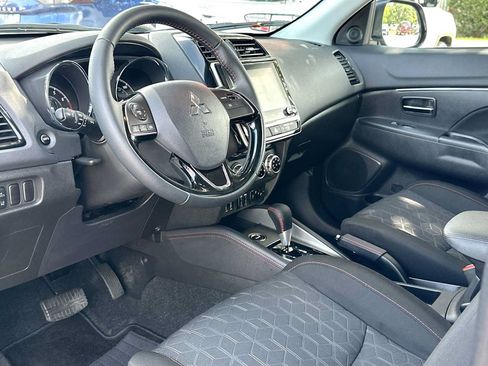 Used 2026 Mitsubishi Outlander Sport ES AWD/4WD image 18