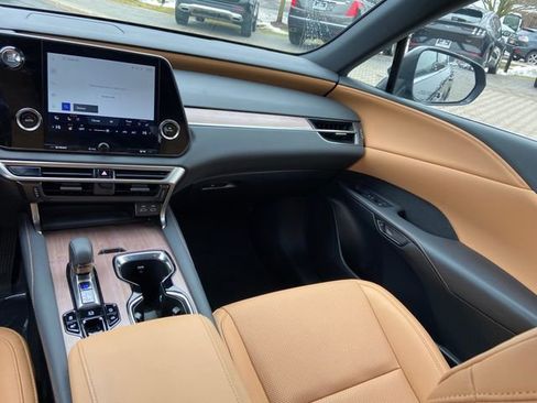 Certified 2023 Lexus RX 350 Premium w/ Accessory Package (Z1) image 14