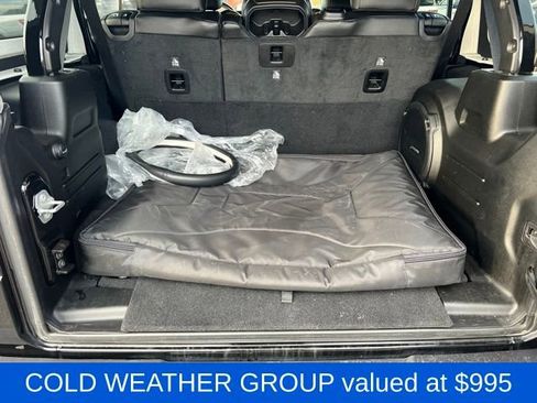 Used 2019 Jeep Wrangler Unlimited Sahara image 15