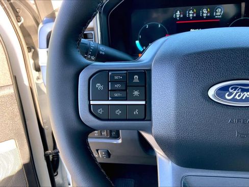 Used 2026 Ford F250 Lariat w/ Tremor Off-Road Package image 19