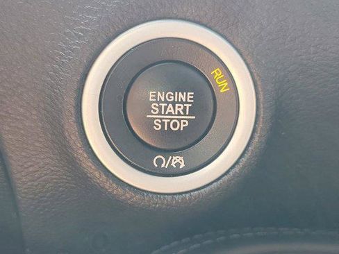 Used 2023 Dodge Challenger SXT RWD image 26