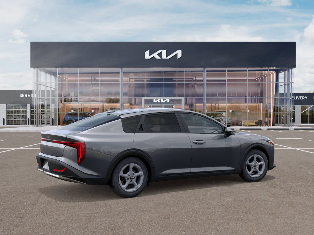 New 2025 Kia K4 FWD image 6