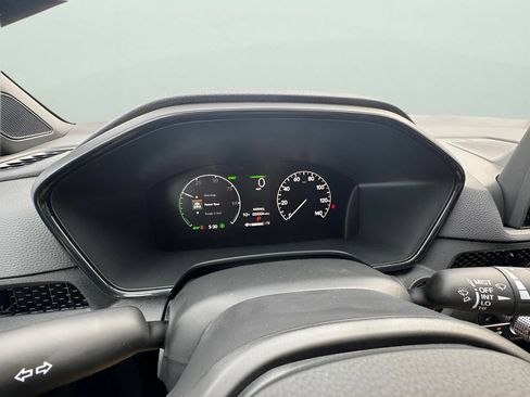 Used 2026 Honda CR-V Sport image 9