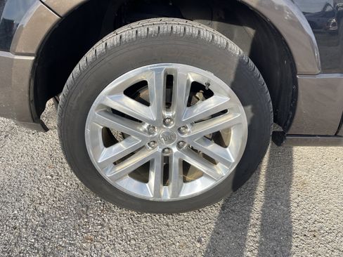 Used 2016 Ford Expedition King Ranch image 11