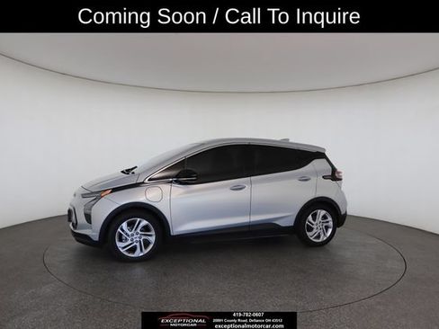 Used 2023 Chevrolet Bolt LT w/ Driver Confidence Package FWD image 5