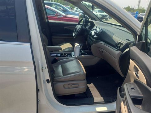 Used 2019 Honda Ridgeline RTL-T image 17