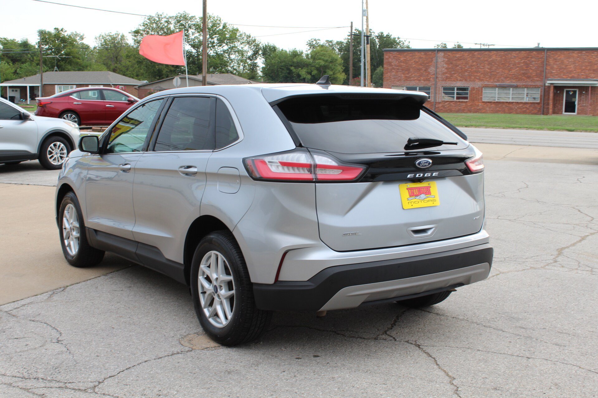 Used 2022 Ford Edge SEL AWD/4WD image 7