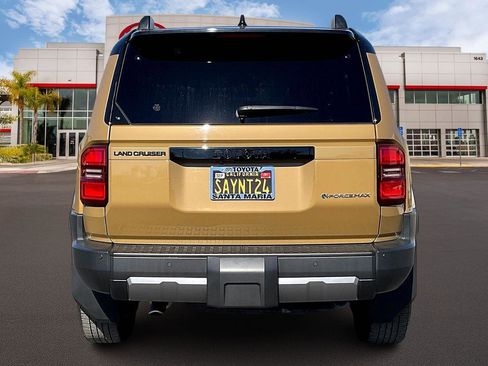 Certified 2024 Toyota Land Cruiser image 4