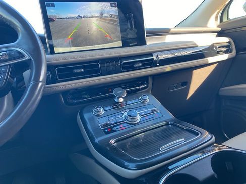 Used 2021 Lincoln Nautilus FWD w/ Equipment Group 101A image 35