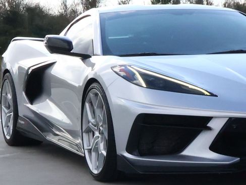 Used 2020 Chevrolet Corvette Stingray Preferred Cpe w/ 2LT Preferred Equipment Group image 8