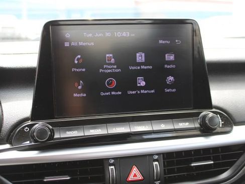 Used 2022 Kia Forte LXS FWD image 23