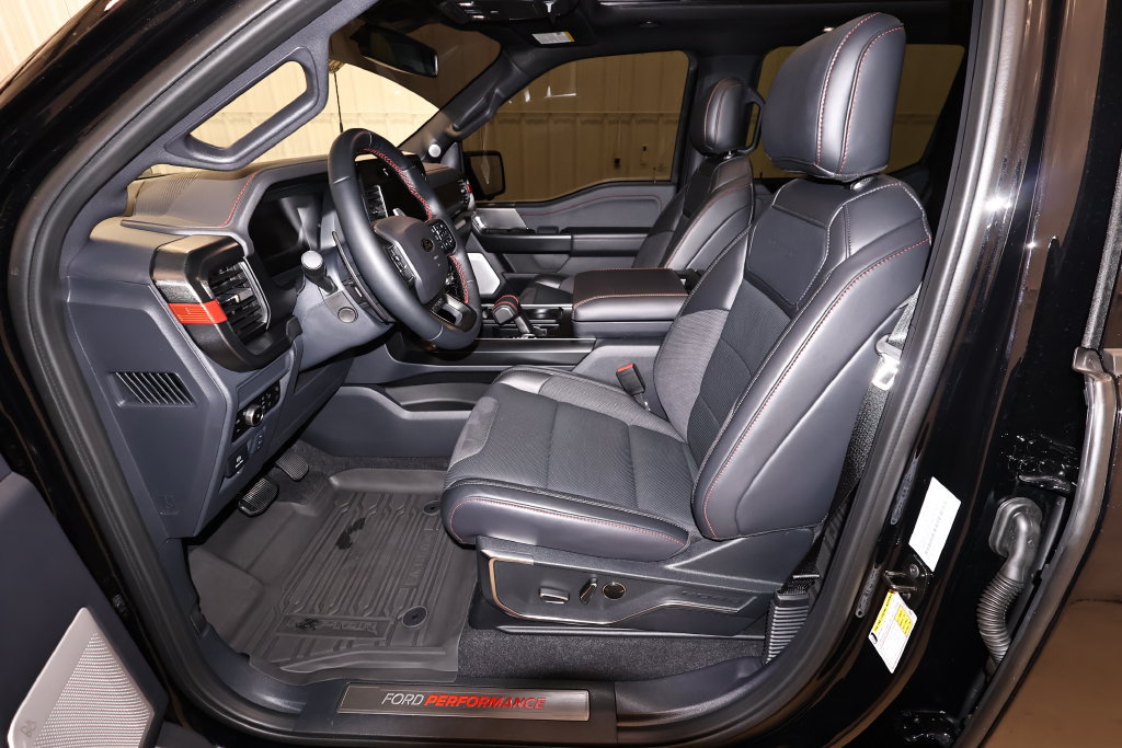 Used 2026 Ford F150 Raptor AWD/4WD image 10