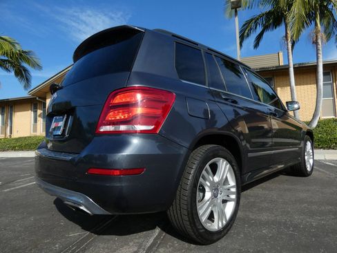 Used 2015 Mercedes-Benz GLK 350 2WD image 8