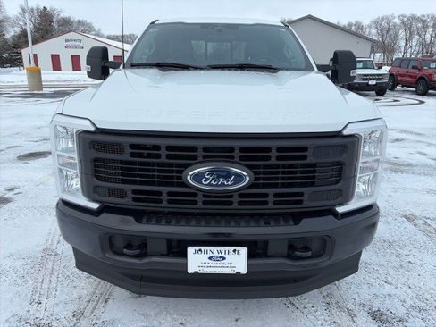 Used 2023 Ford F350 XL w/ Snow Plow Prep Package image 8